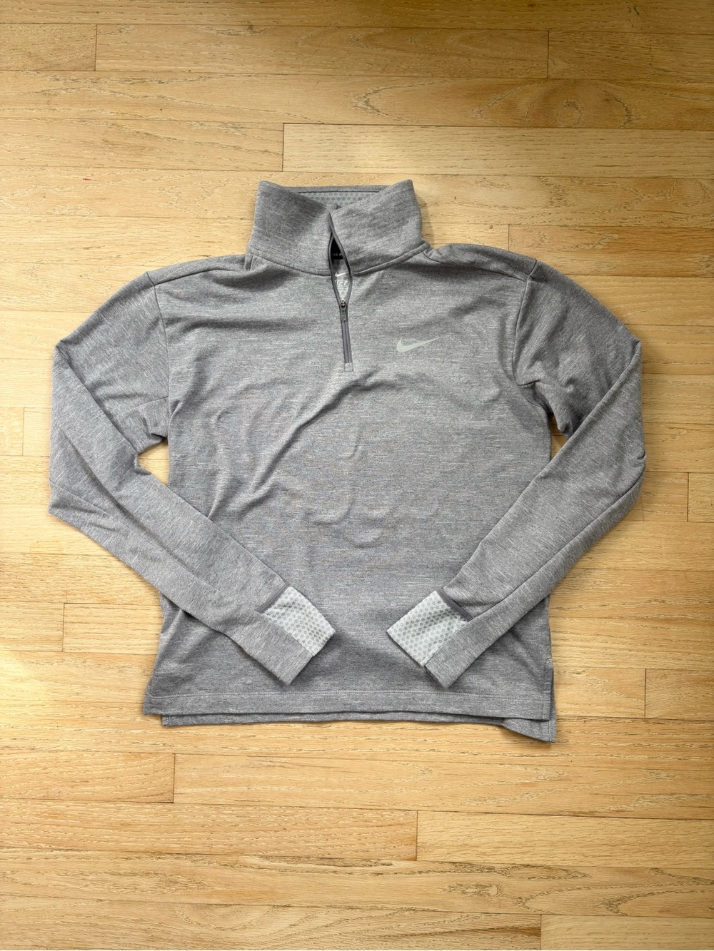 Nike Women’s Gray Dri-Fit Running Quarter-Zip Long Sleeve Small